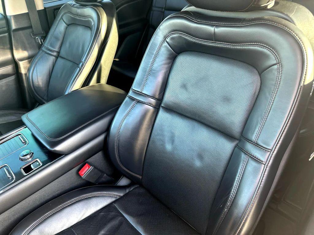 used 2020 Lincoln Aviator car, priced at $33,792