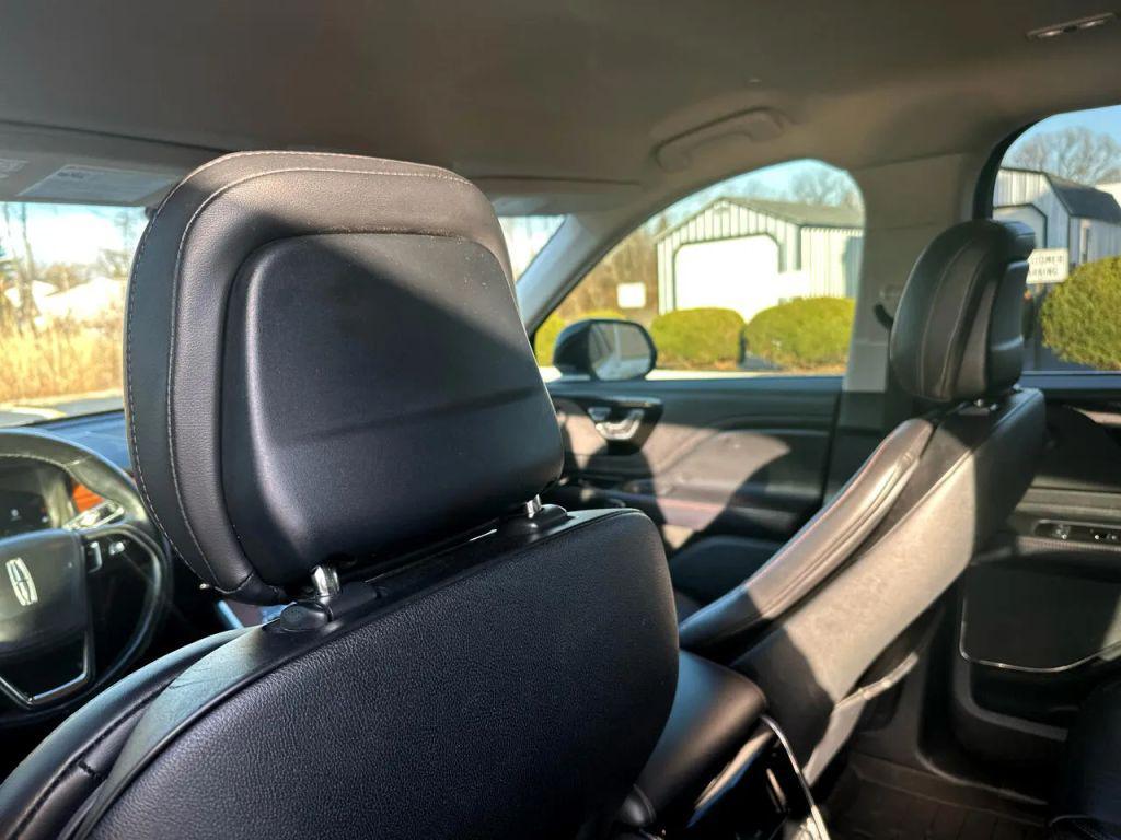 used 2020 Lincoln Aviator car, priced at $33,792