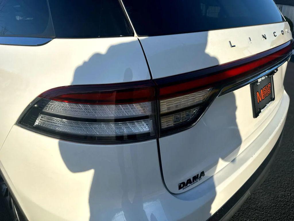 used 2020 Lincoln Aviator car, priced at $33,792