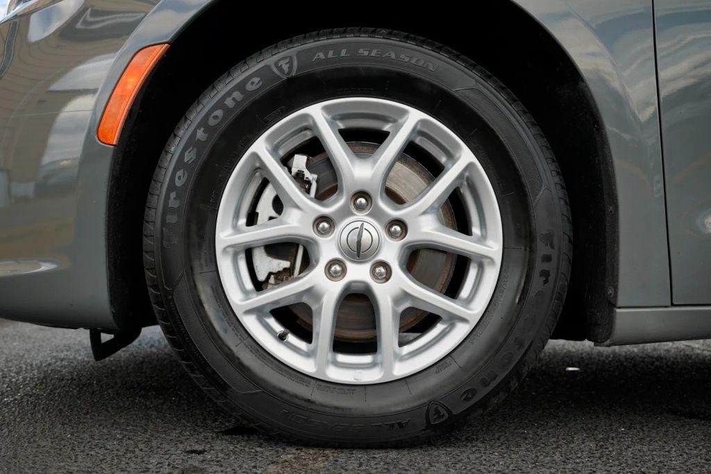 used 2022 Chrysler Pacifica car, priced at $18,899