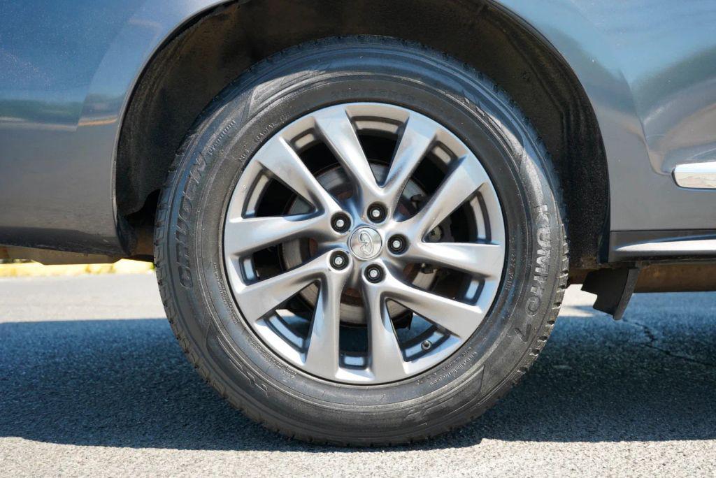 used 2013 INFINITI JX35 car, priced at $7,999