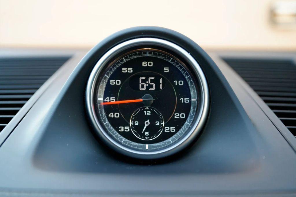 Porsche Macan view 47