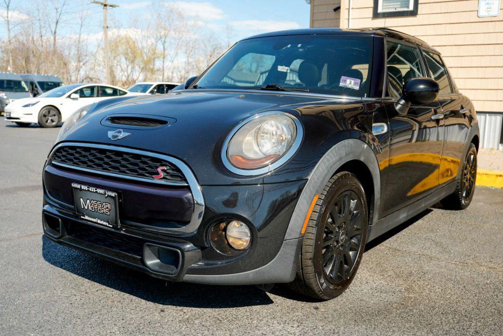 used 2017 MINI Hardtop car, priced at $10,999