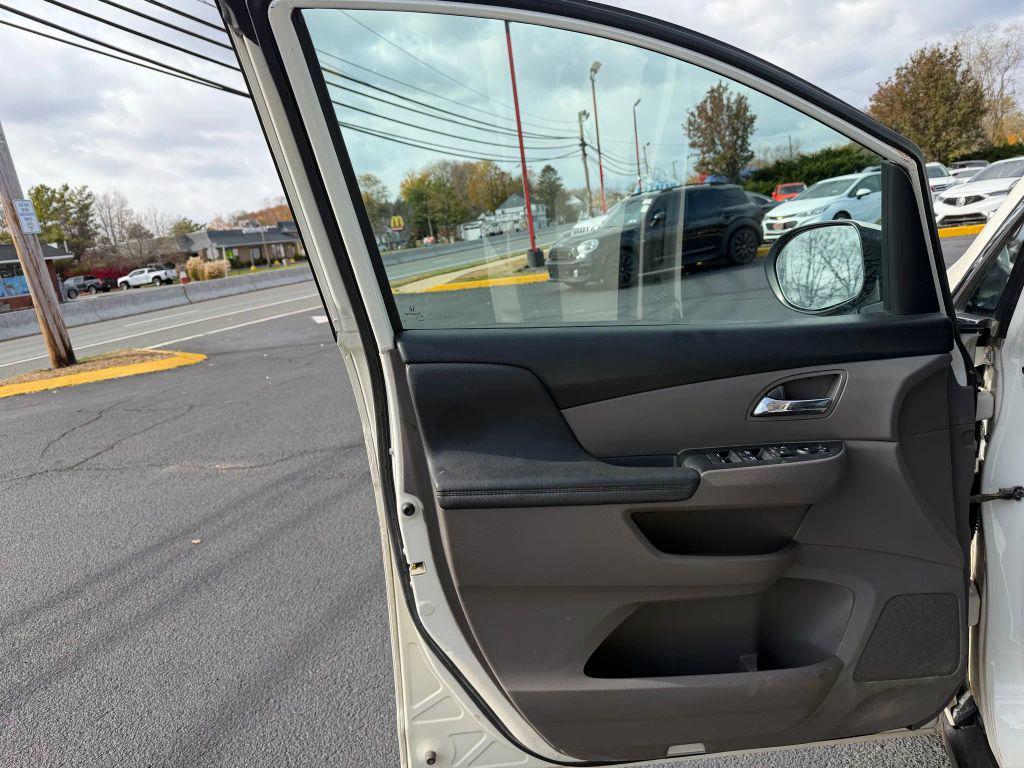 used 2016 Honda Odyssey car, priced at $9,999