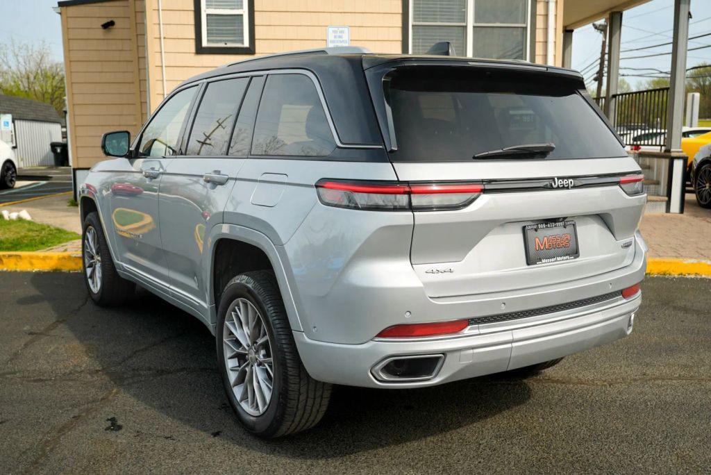 used 2022 Jeep Grand Cherokee car, priced at $34,999