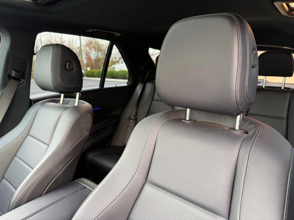 used 2020 Mercedes-Benz GLE 350 car, priced at $24,664