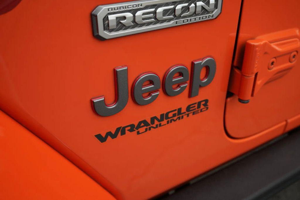 used 2020 Jeep Wrangler Unlimited car, priced at $25,177