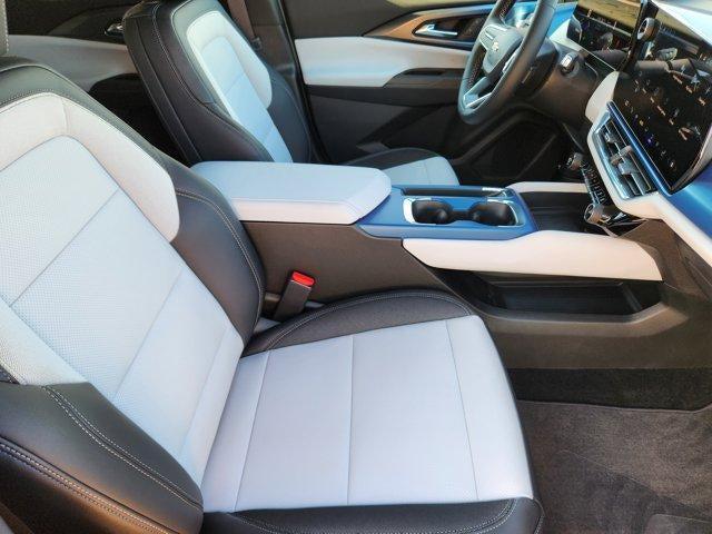 new 2026 Chevrolet Equinox EV car, priced at $39,820