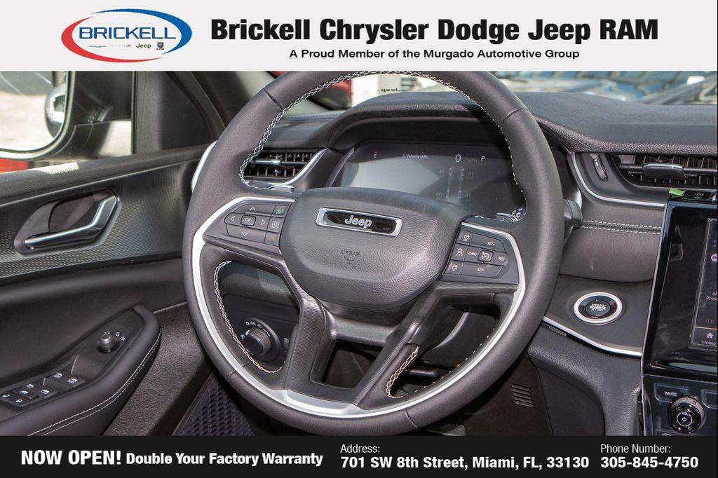 new 2025 Jeep Grand Cherokee car, priced at $29,540