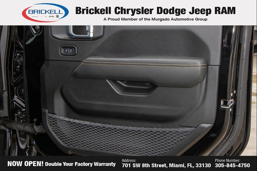 new 2026 Jeep Gladiator car, priced at $50,440