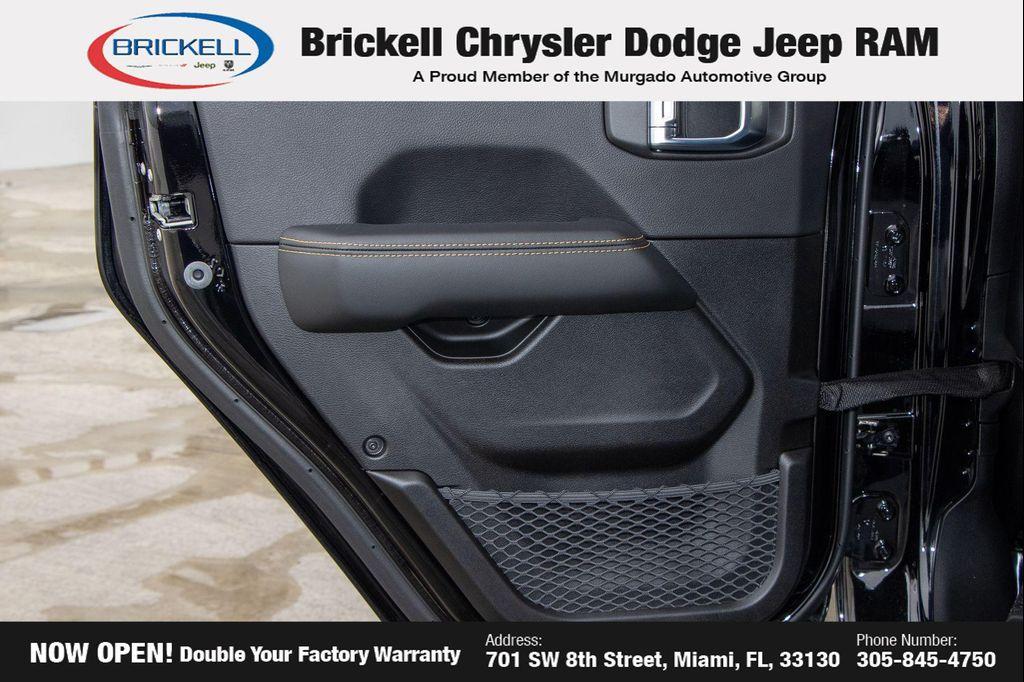 new 2026 Jeep Gladiator car, priced at $50,440