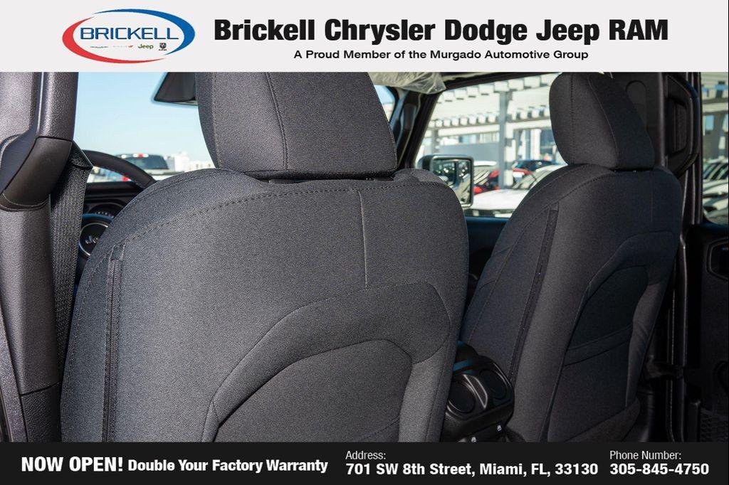 new 2026 Jeep Gladiator car, priced at $47,730