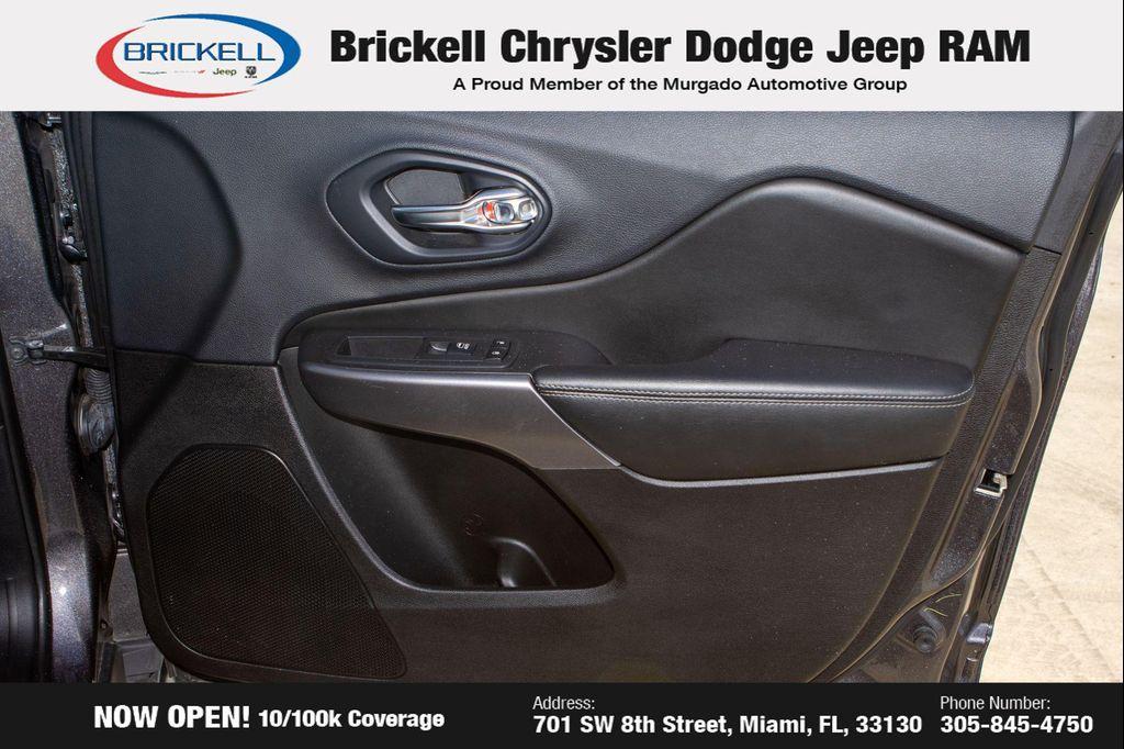 used 2019 Jeep Cherokee car, priced at $12,920