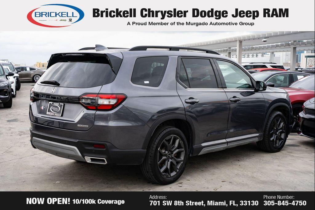 used 2024 Honda Pilot car, priced at $37,025