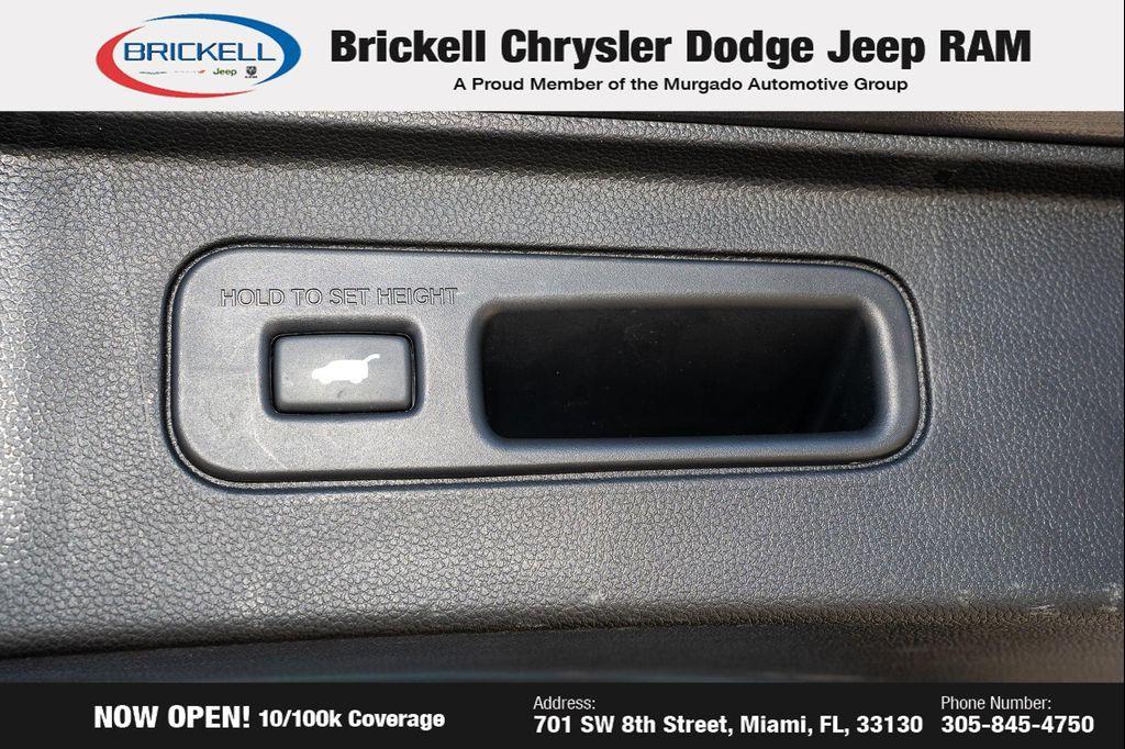 used 2025 Honda Pilot car, priced at $36,550