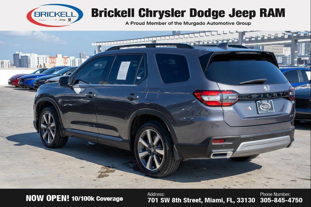 used 2025 Honda Pilot car, priced at $36,550