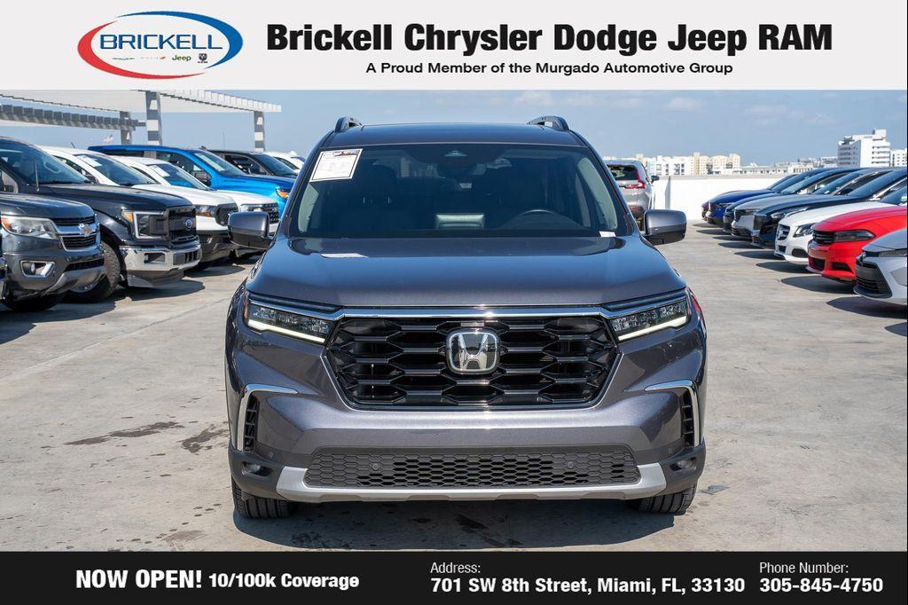 used 2025 Honda Pilot car, priced at $36,550