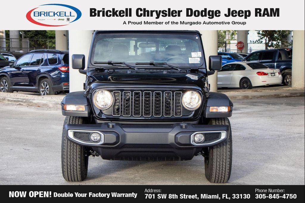 new 2026 Jeep Gladiator car, priced at $45,535