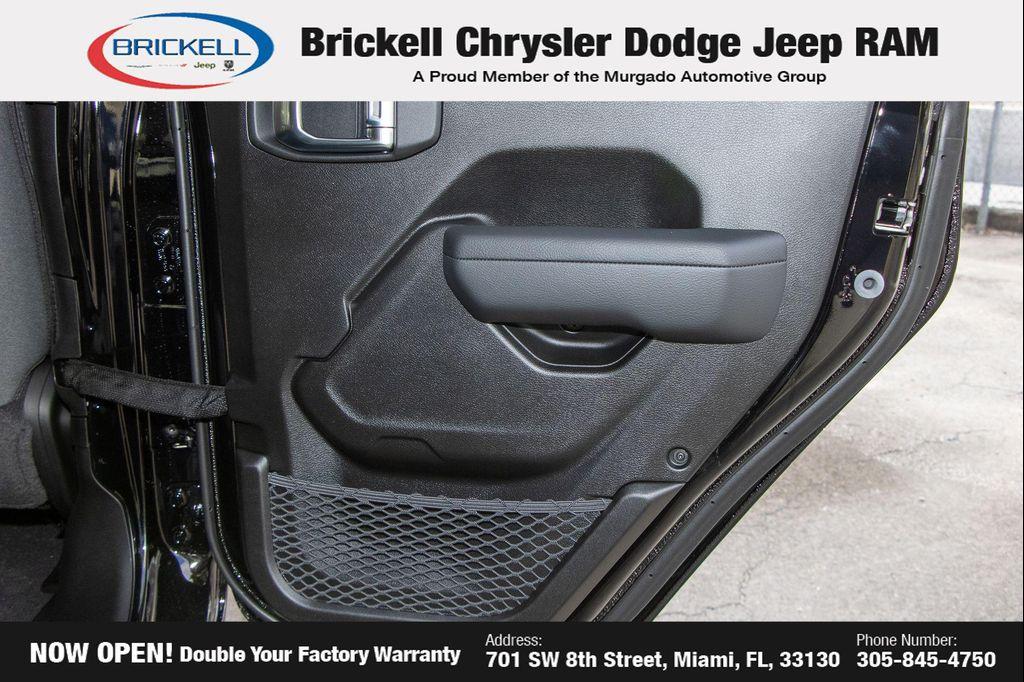 new 2026 Jeep Gladiator car, priced at $45,535