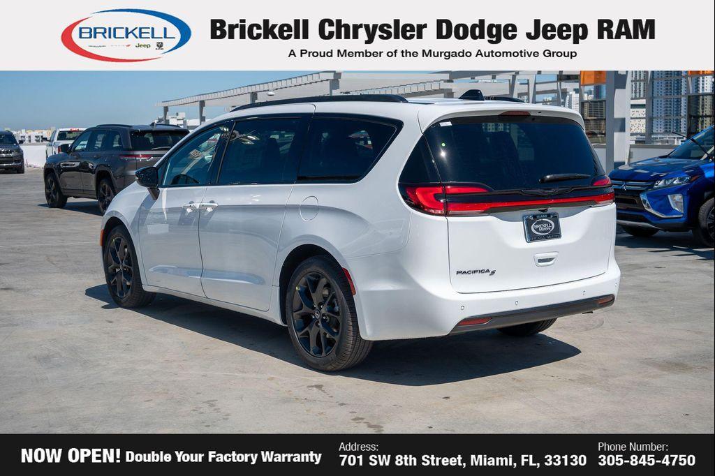 new 2026 Chrysler Pacifica car, priced at $41,162