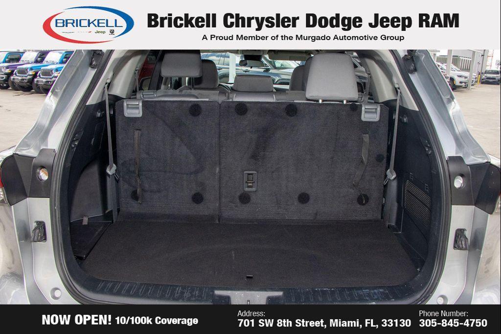 used 2023 Toyota Highlander car, priced at $26,760