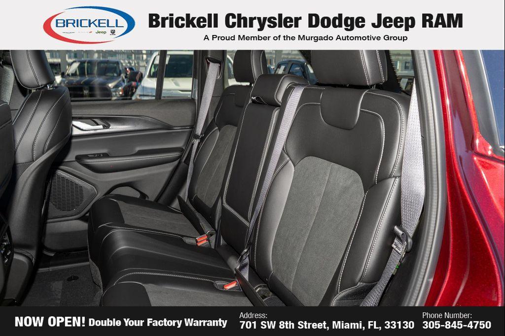 new 2025 Jeep Grand Cherokee car, priced at $32,478