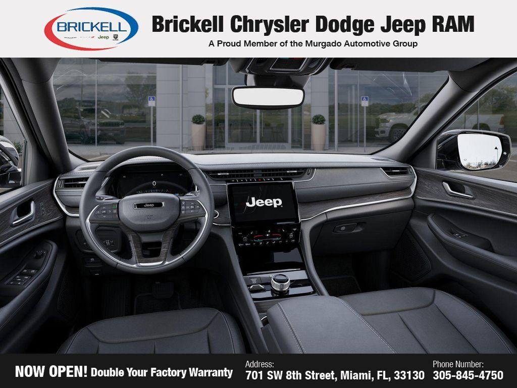 new 2025 Jeep Grand Cherokee car, priced at $35,831