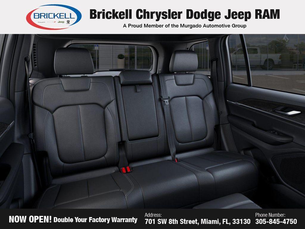 new 2025 Jeep Grand Cherokee car, priced at $35,831