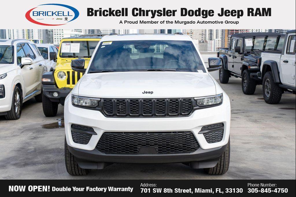 new 2025 Jeep Grand Cherokee car, priced at $30,462