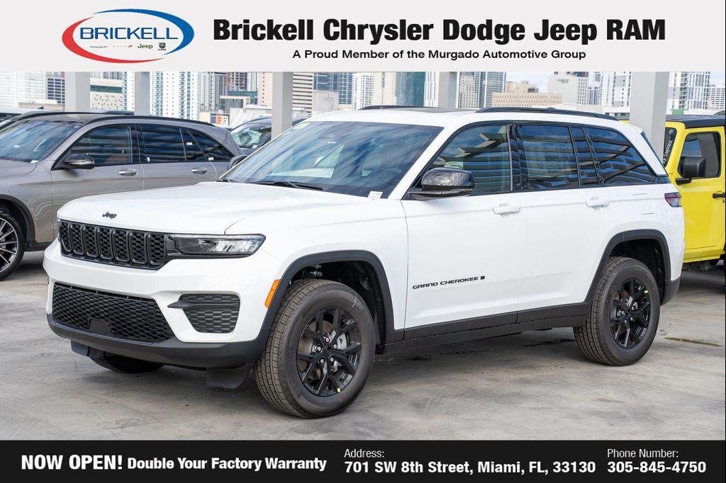 new 2025 Jeep Grand Cherokee car, priced at $32,462