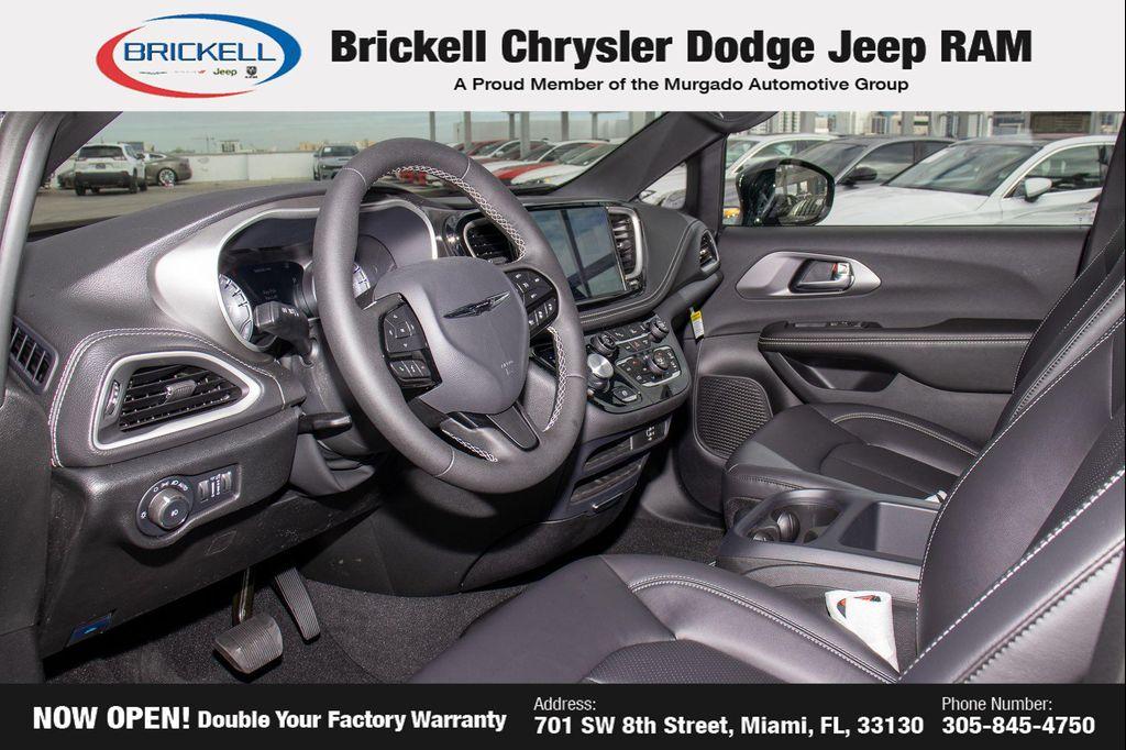 new 2026 Chrysler Pacifica car, priced at $38,176