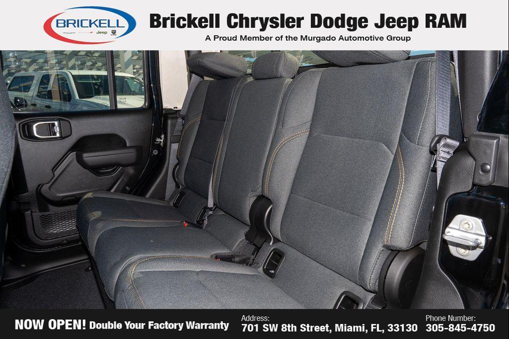 new 2026 Jeep Gladiator car, priced at $47,730