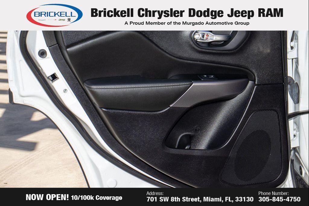 used 2022 Jeep Cherokee car, priced at $19,625