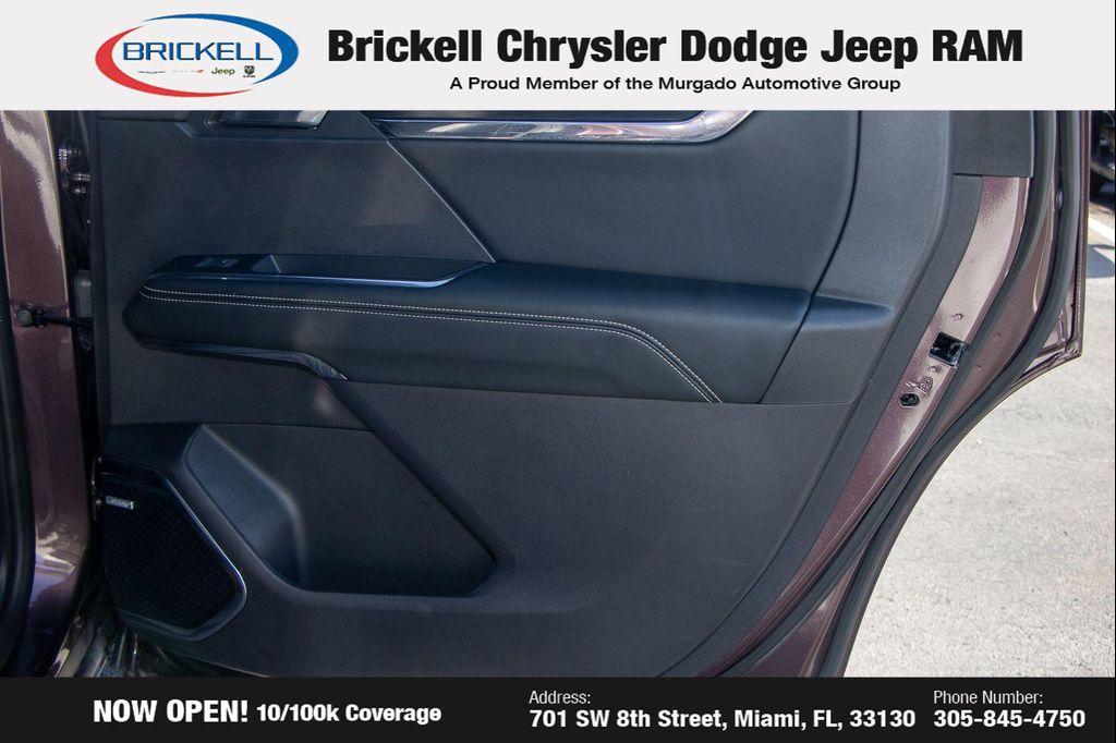 used 2024 GMC Acadia car, priced at $31,650