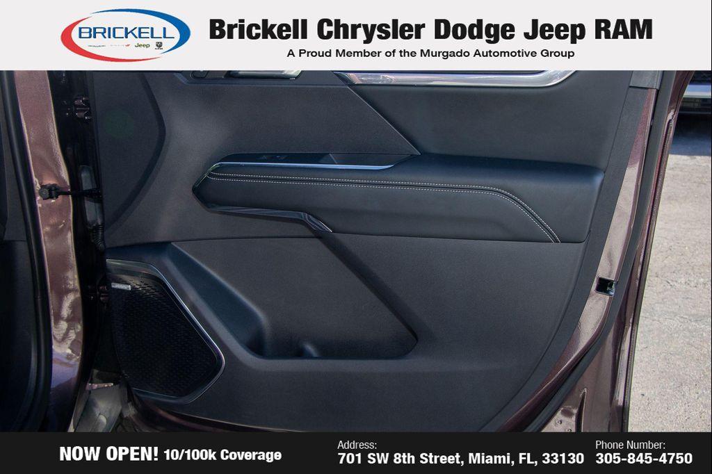 used 2024 GMC Acadia car, priced at $31,650