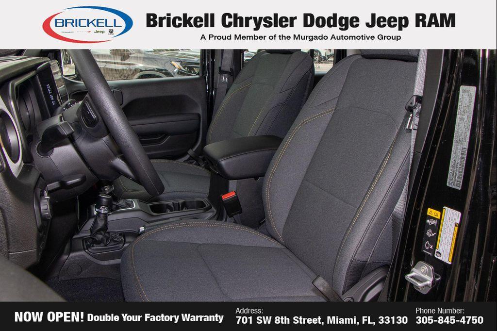 new 2026 Jeep Wrangler car, priced at $41,623