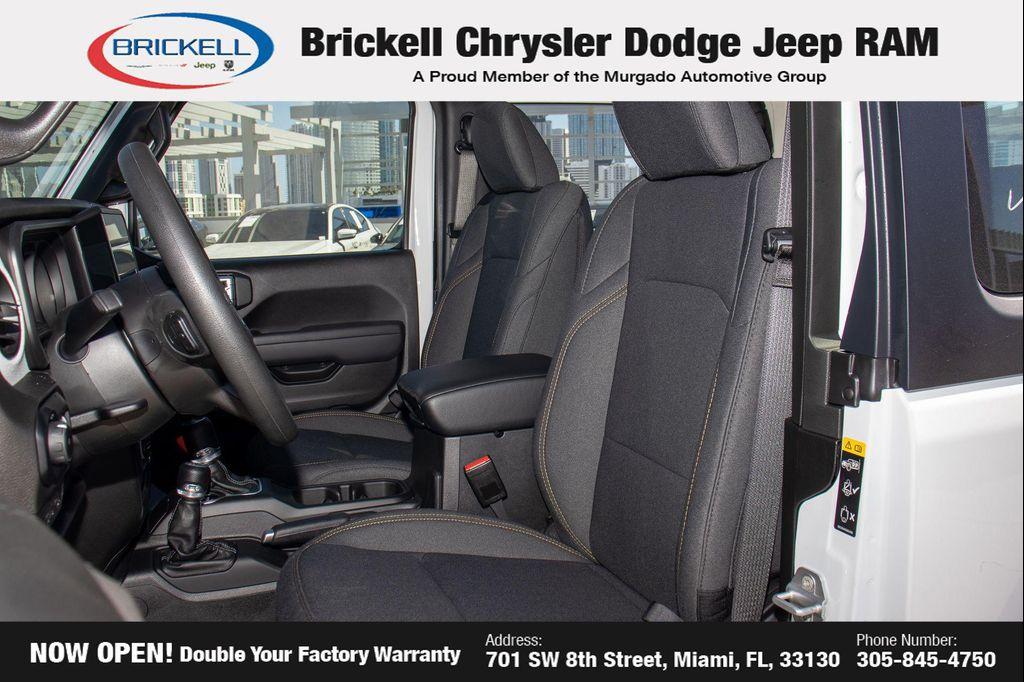 new 2026 Jeep Wrangler car, priced at $33,732