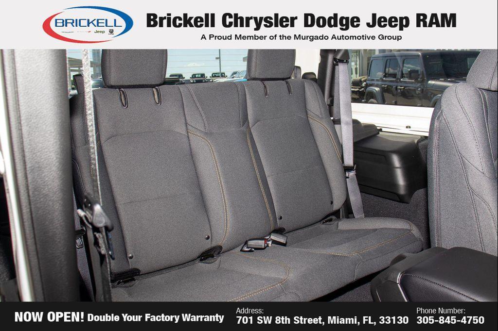 new 2026 Jeep Wrangler car, priced at $33,732