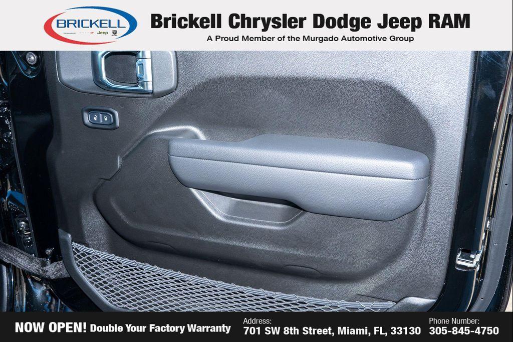 new 2026 Jeep Gladiator car, priced at $59,030