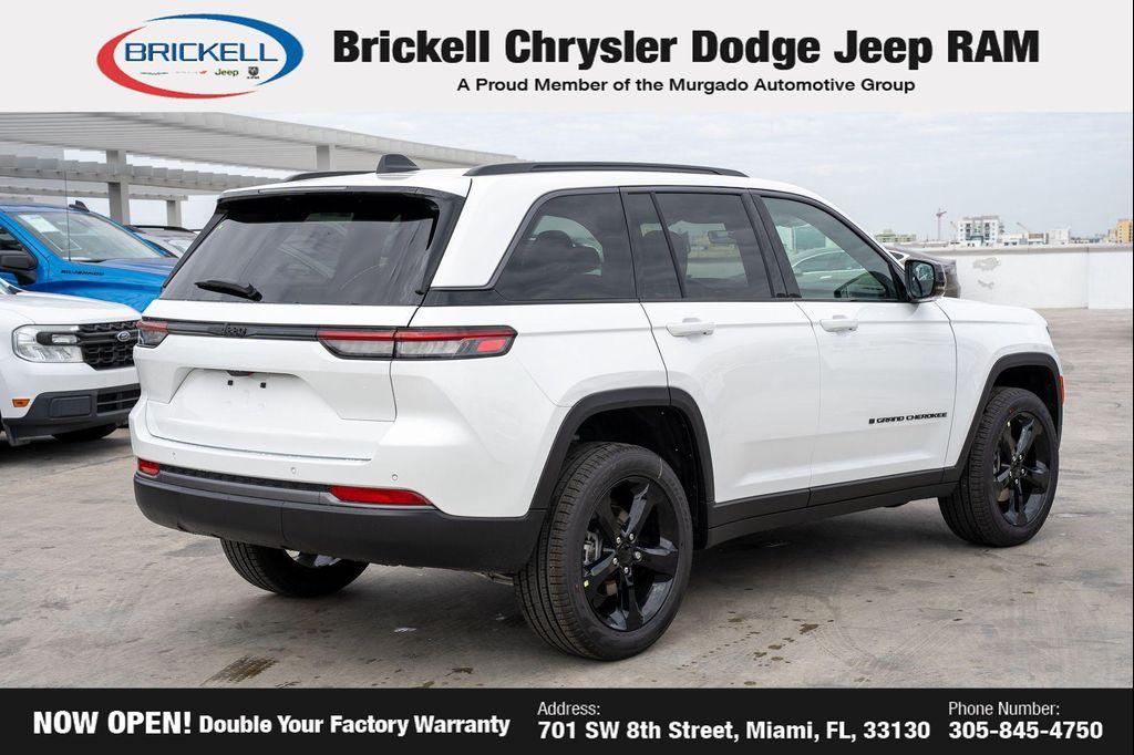 new 2026 Jeep Grand Cherokee car, priced at $43,188