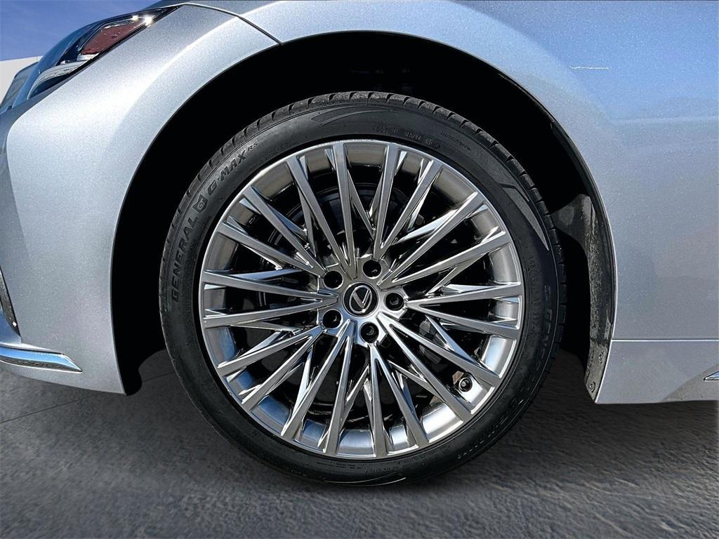 used 2024 Lexus LS 500 car, priced at $74,983