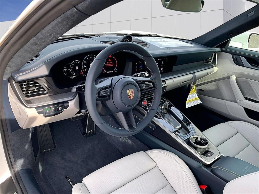 new 2026 Porsche 911 car