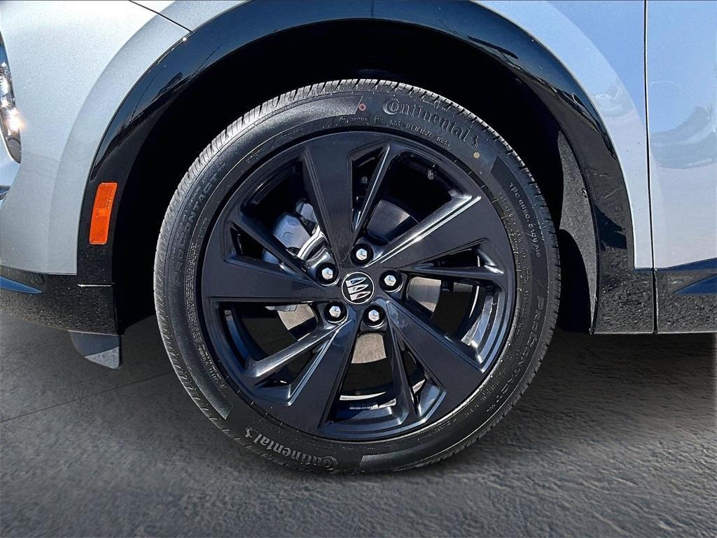 used 2025 Buick Envision car, priced at $28,989