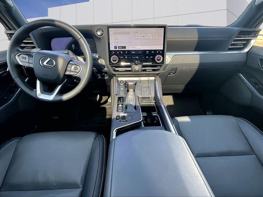 used 2024 Lexus GX 550 car, priced at $87,584