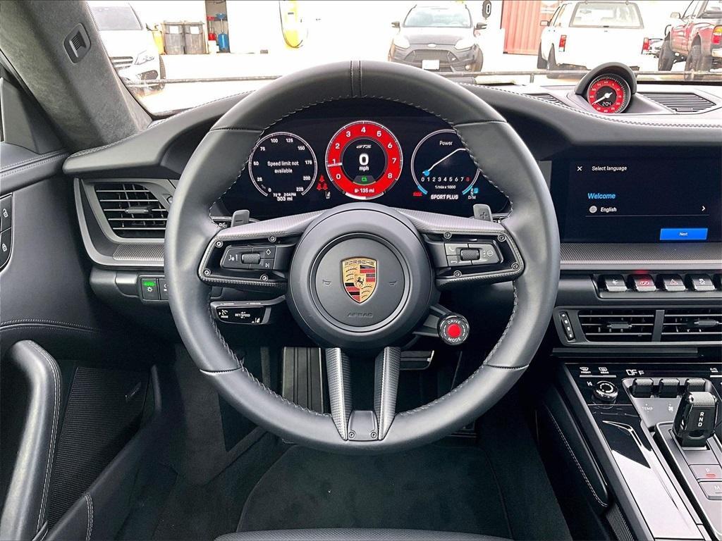 new 2025 Porsche 911 car