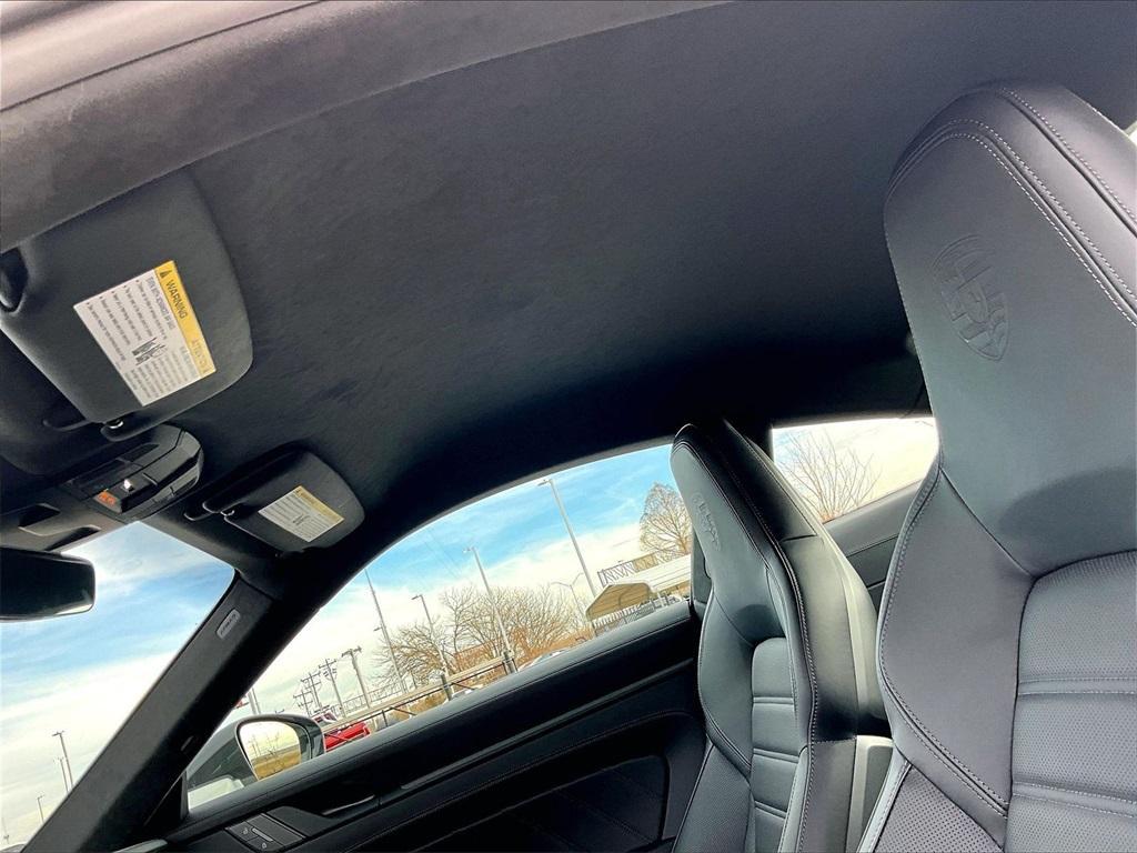 new 2025 Porsche 911 car