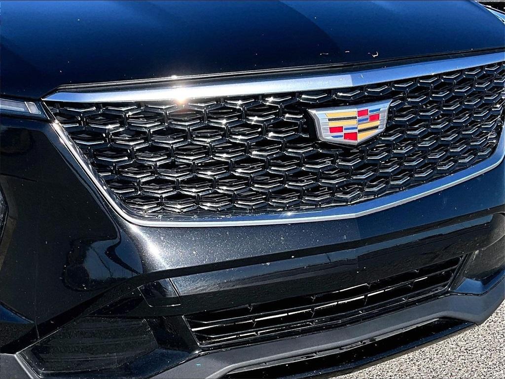 used 2024 Cadillac XT4 car, priced at $26,049