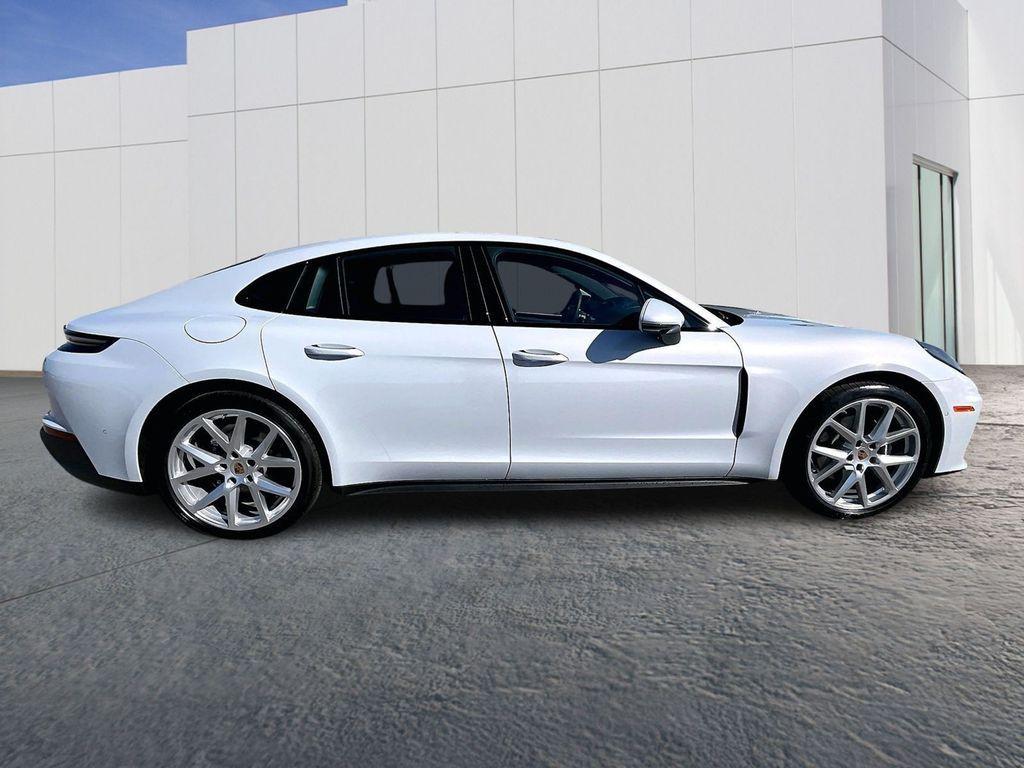 new 2026 Porsche Panamera car