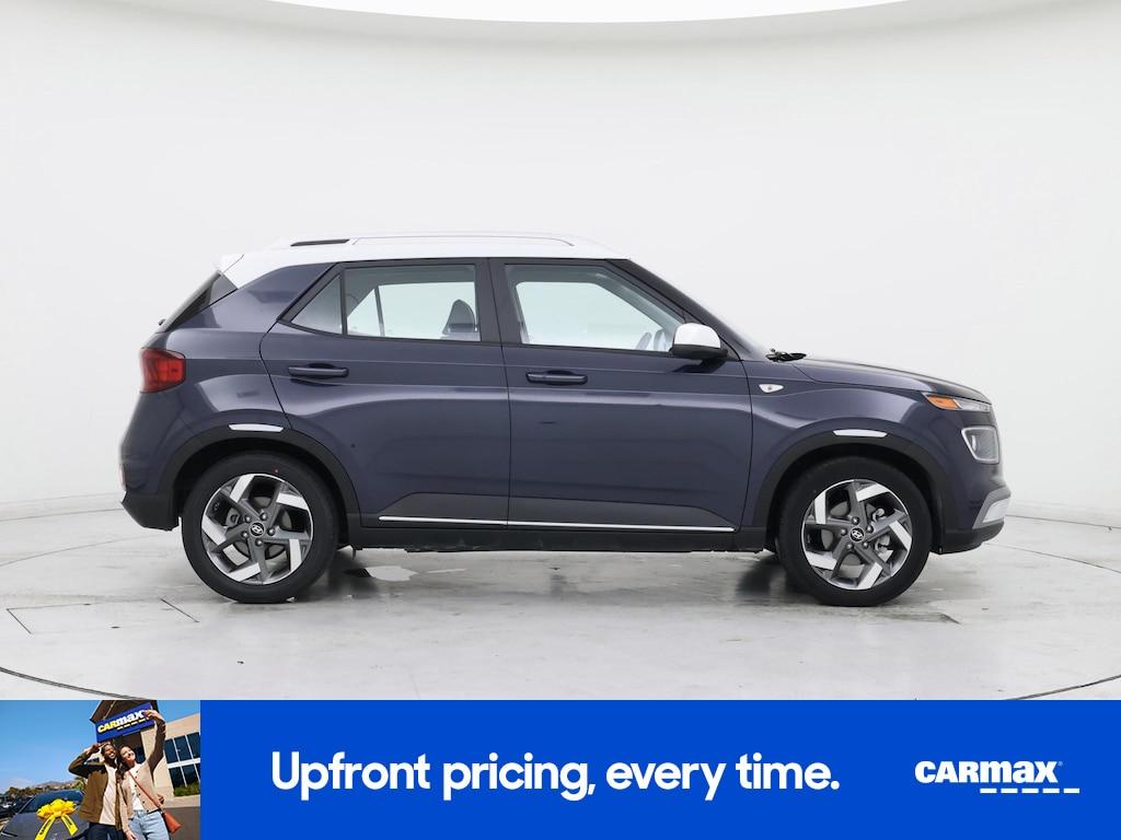 used 2022 Hyundai Venue car, priced at $18,998