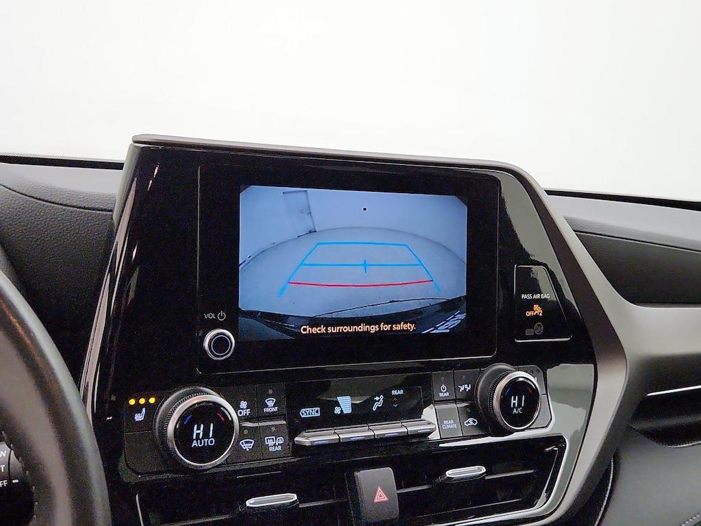 used 2023 Toyota Highlander car, priced at $38,998
